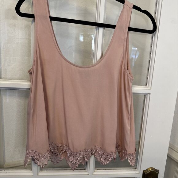 Pink Tank Top Lace Embroidered Hem Women's Small Layering - Picture 1 of 9